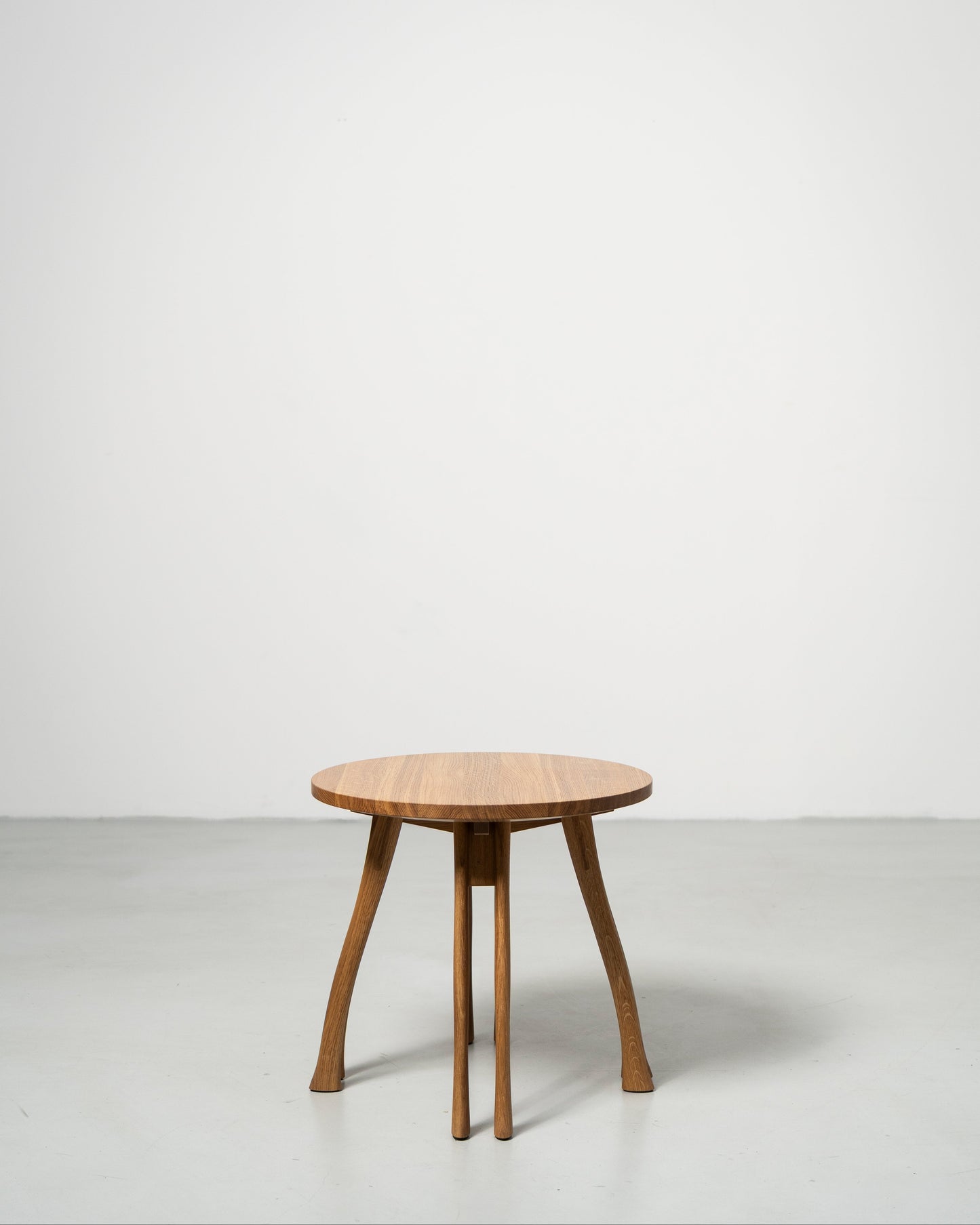 PH Axe Table Lounge by Poul Henningsen, Danish design classic (1954) wooden side table