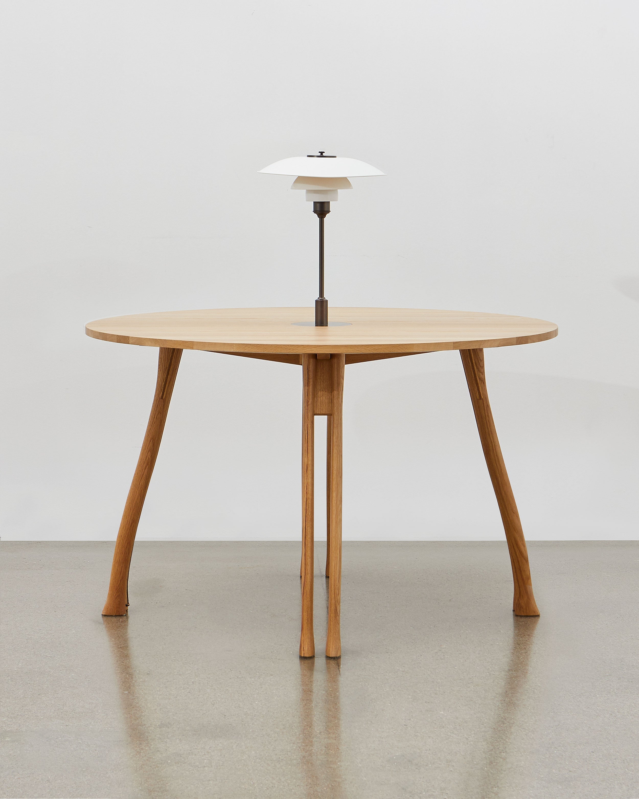 PH Axe Table by Poul Henningsen, Danish design classic (1954) Natural oak wood with PH Lamp in white