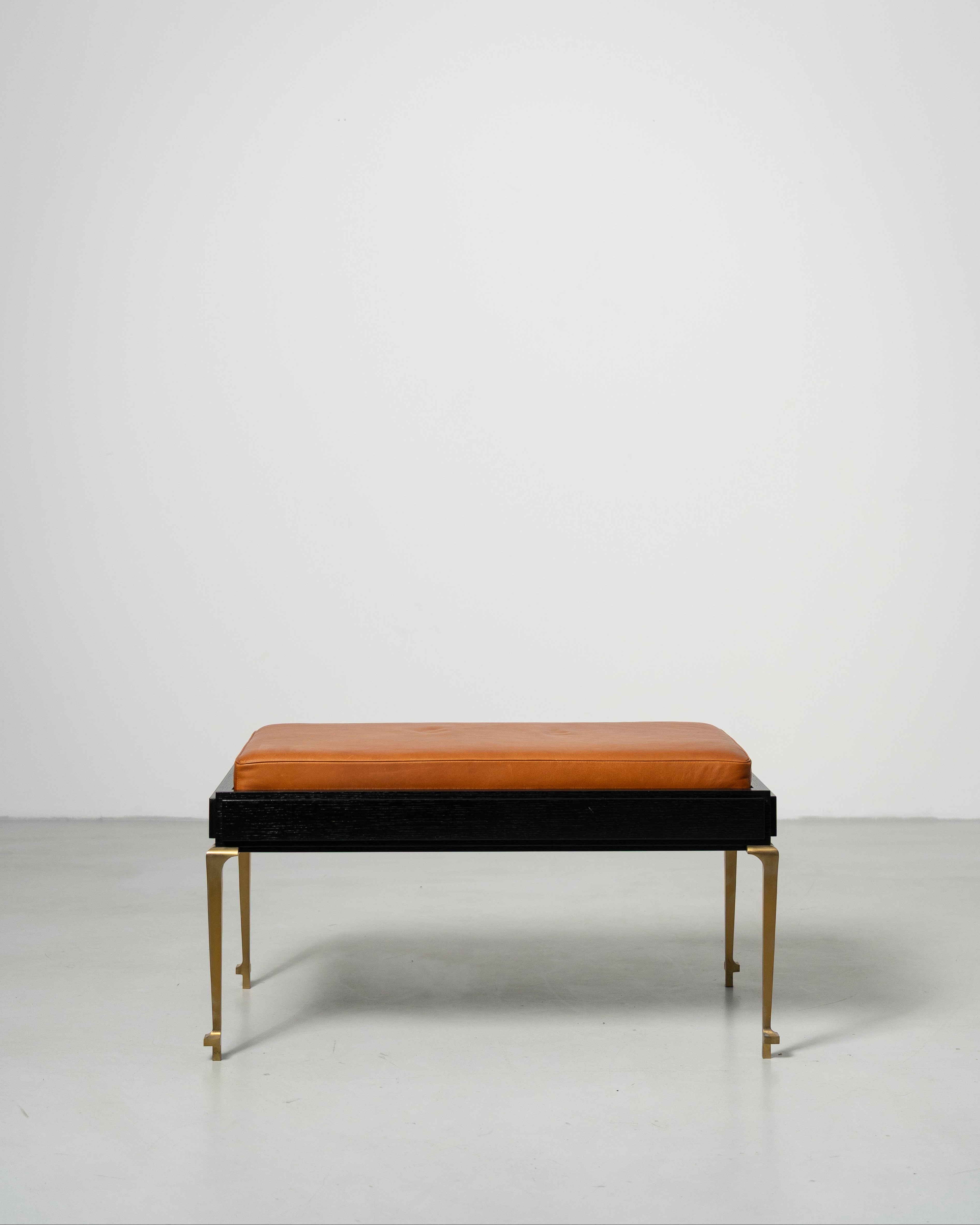 PH Bench by Poul Henningsen, Danish design classic (1930s) Bench with brown leather seat and black frame with brass legs