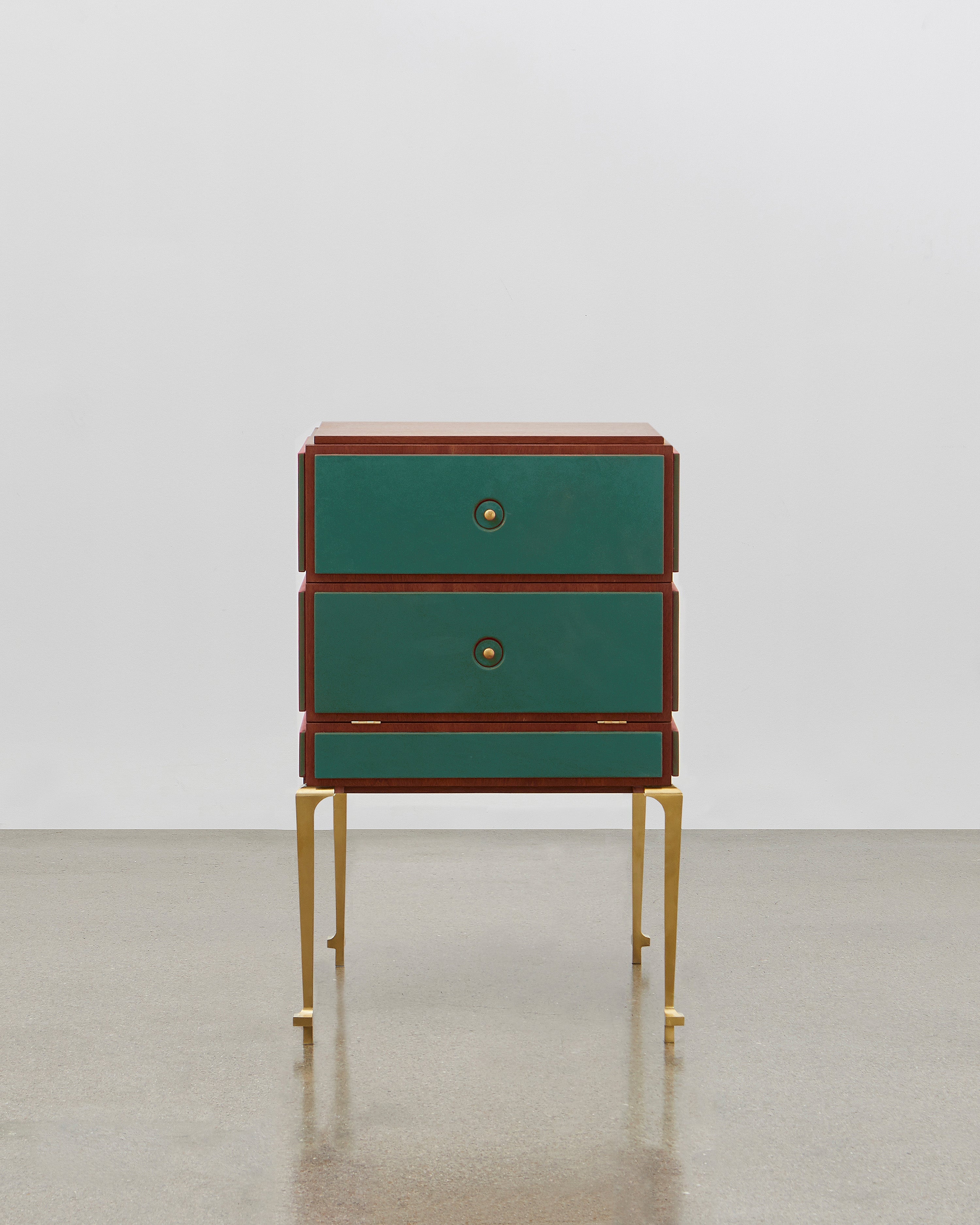 PH Small Drawer Chest by Poul Henningsen, Danish design classic (1930s) A small mahogany wooden drawer chest with brass legs and green leather panels