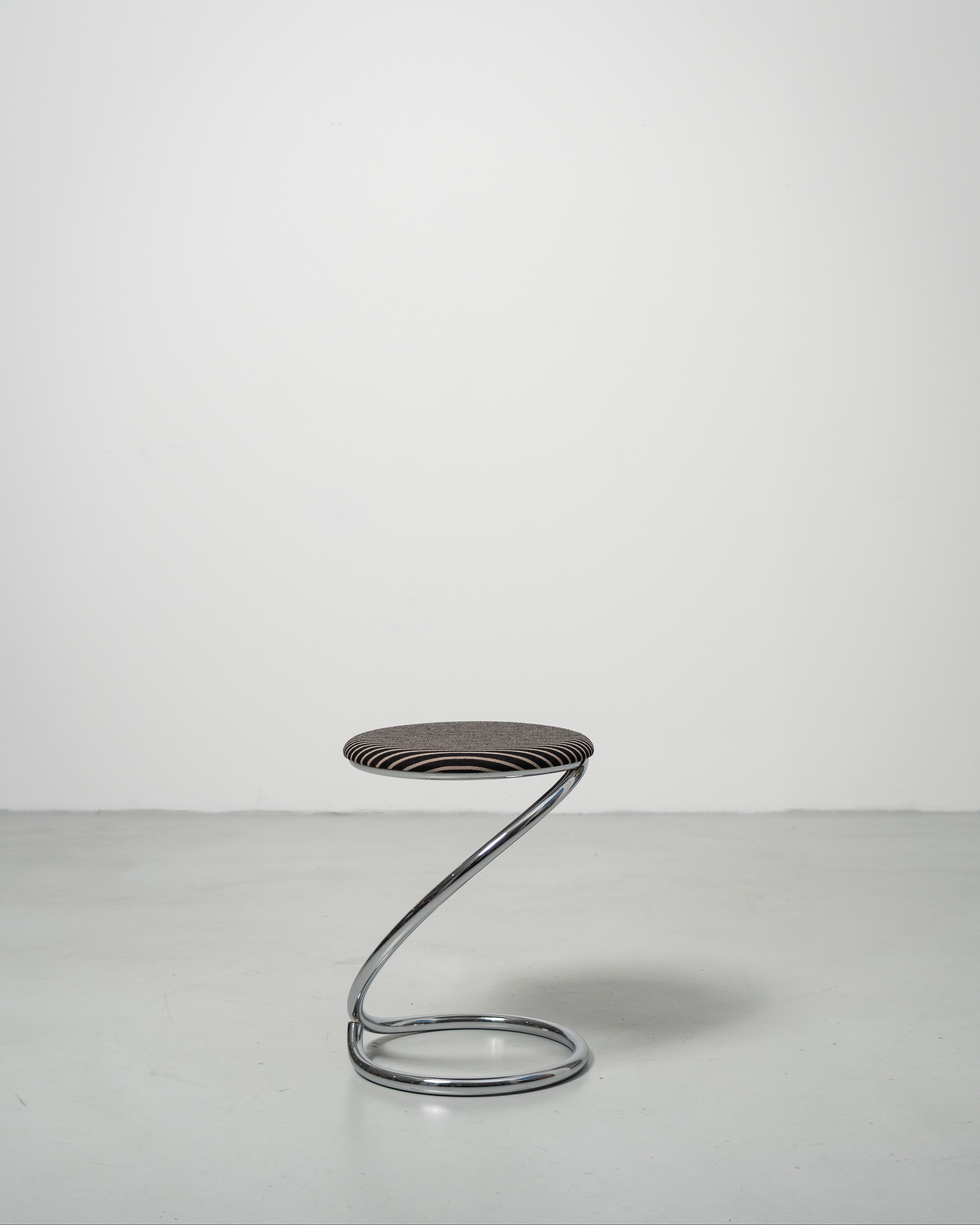 PH Snake Stool by Poul Henningsen, Danish design classic (1932)