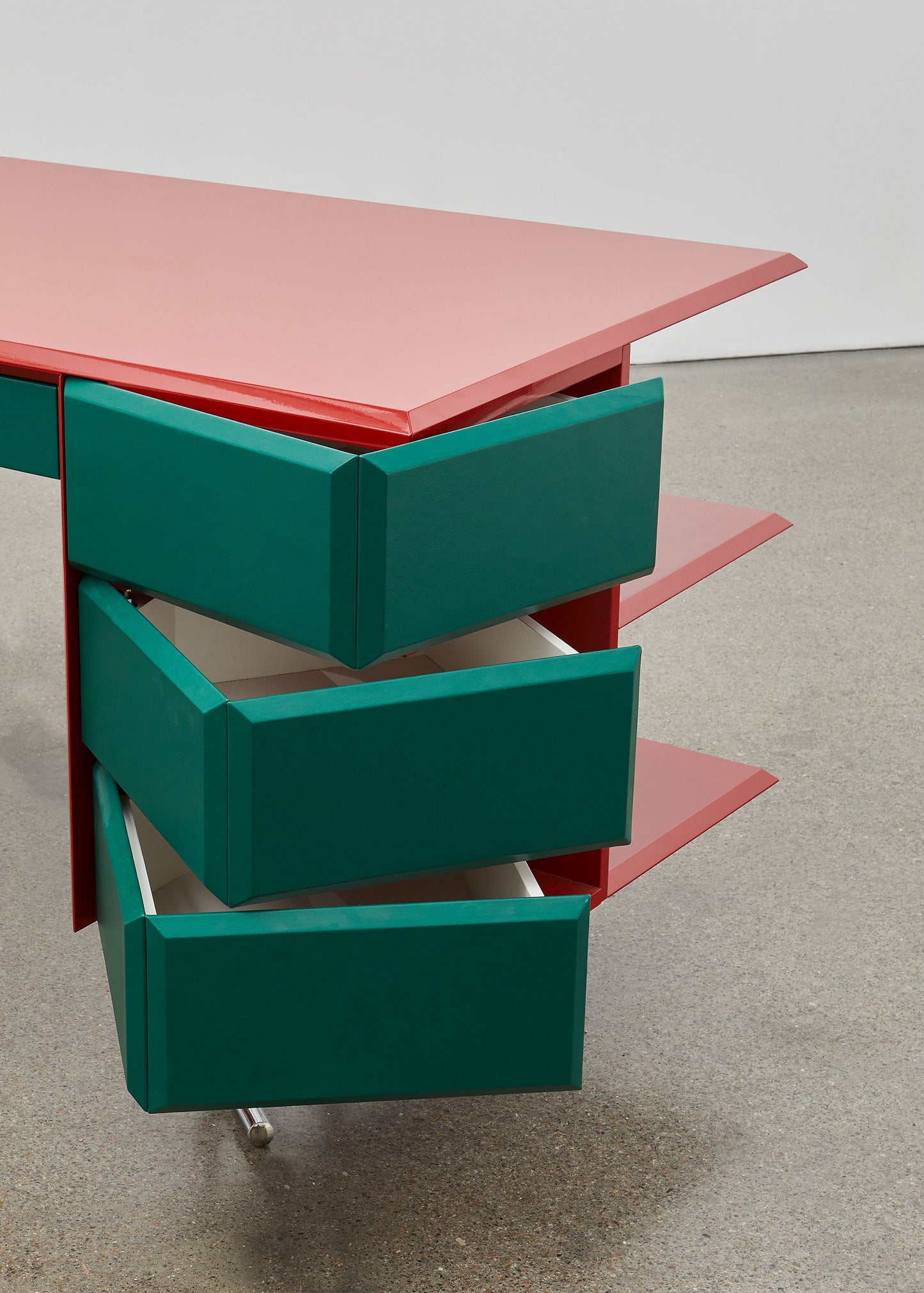 PH Office Desk