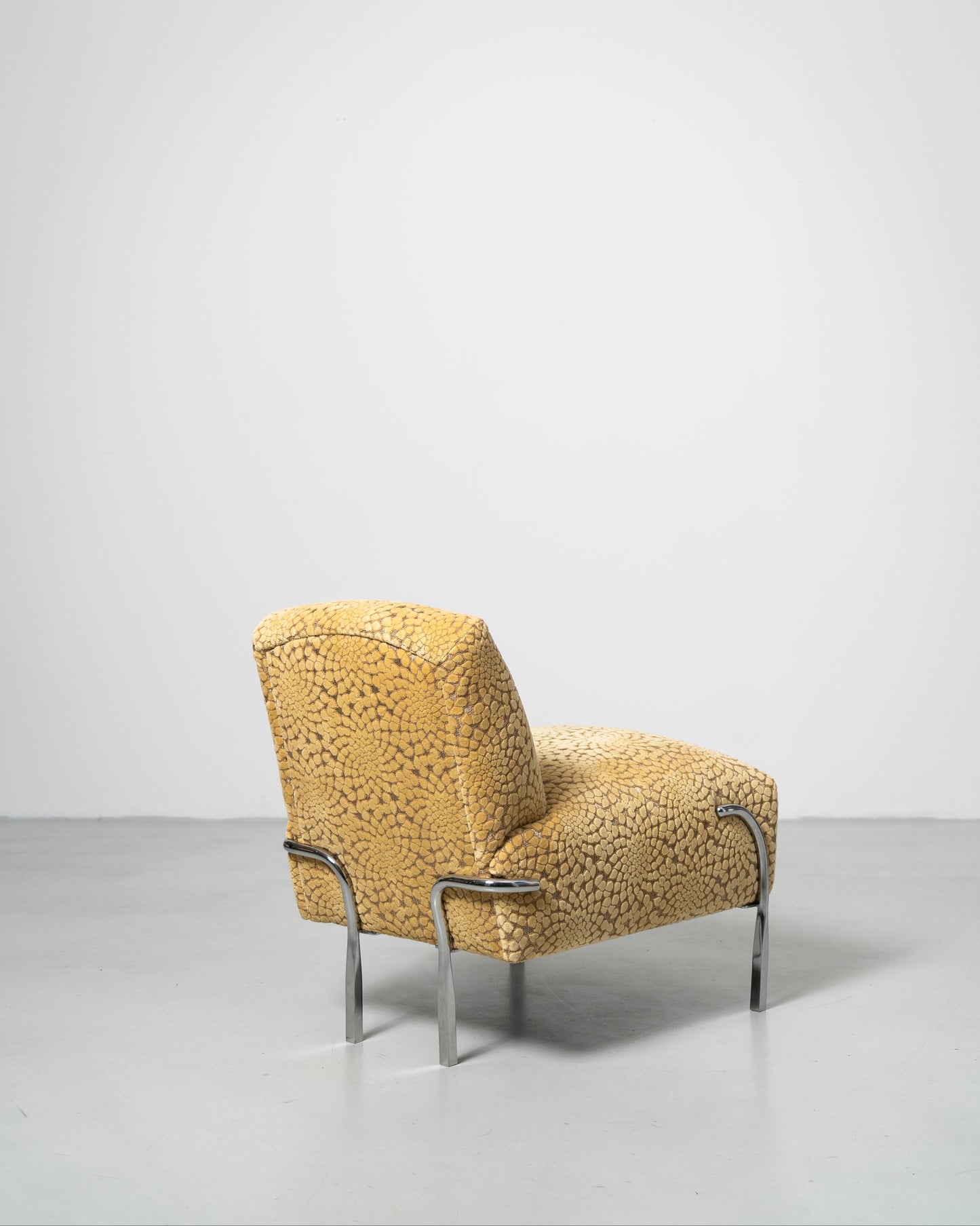 Sophisticate Slipper Chair