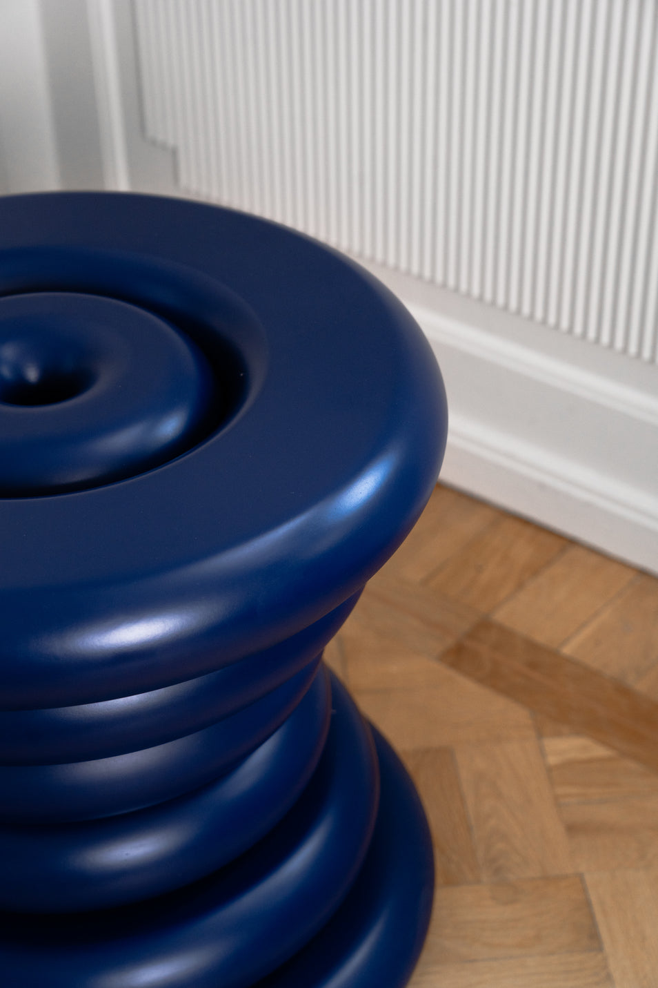 Spine Stool