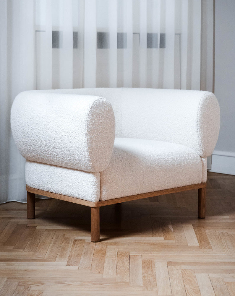 Gallant Chair