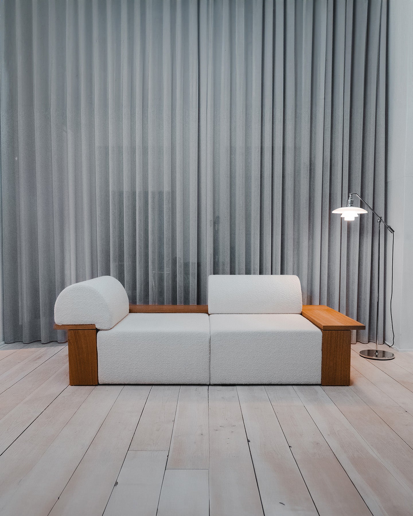 Wittorin Sofa (2 modules)