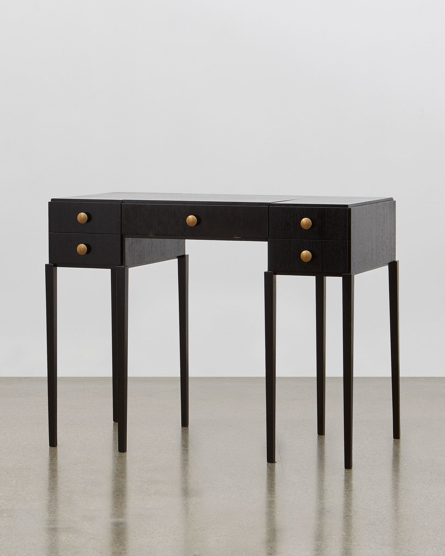 PH Dressing Table