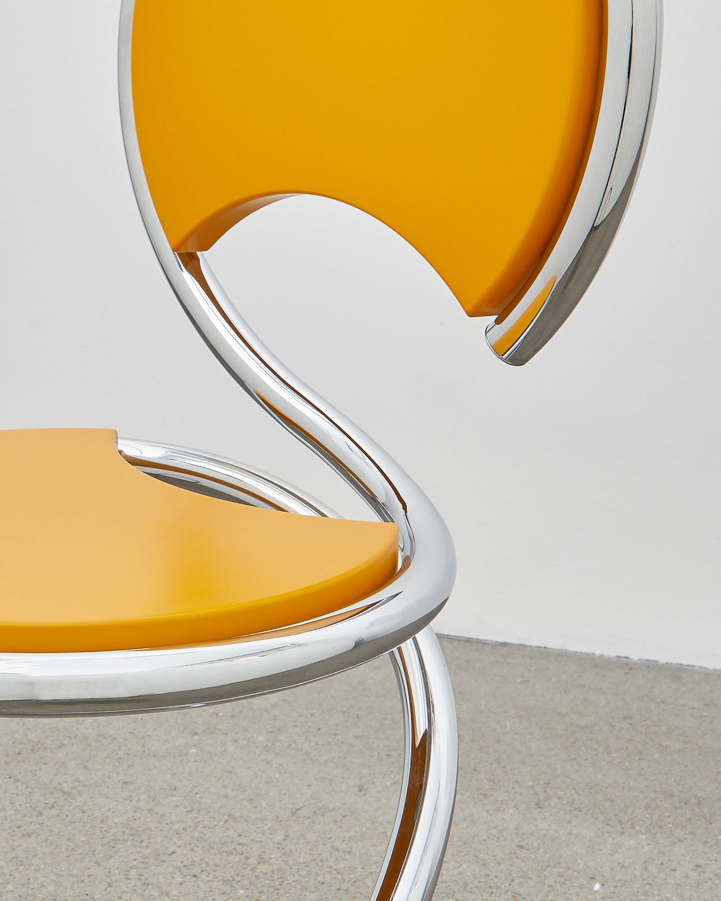 PH Snake Chair