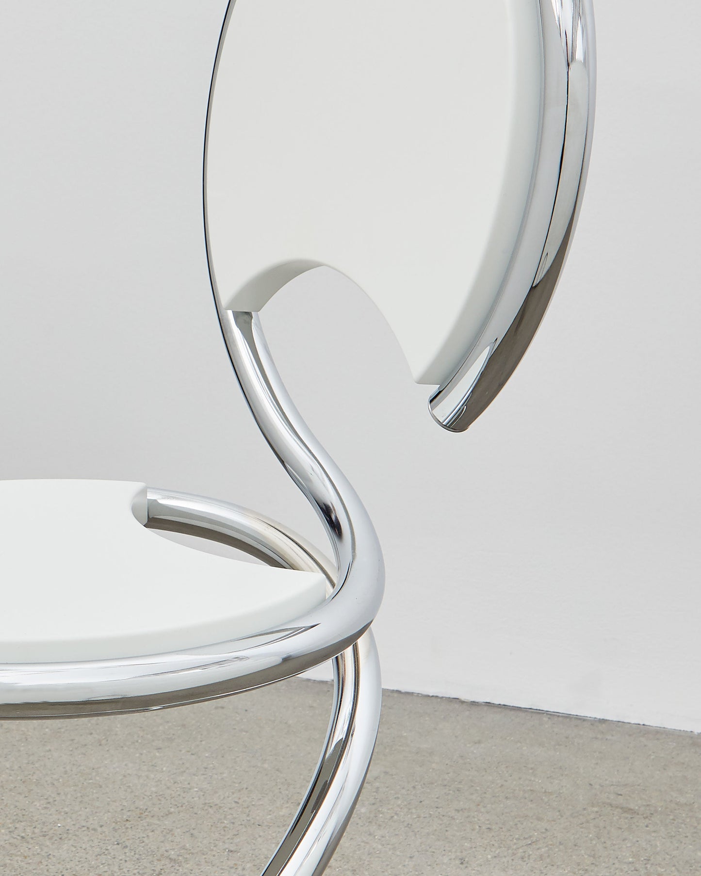 PH Snake Chair