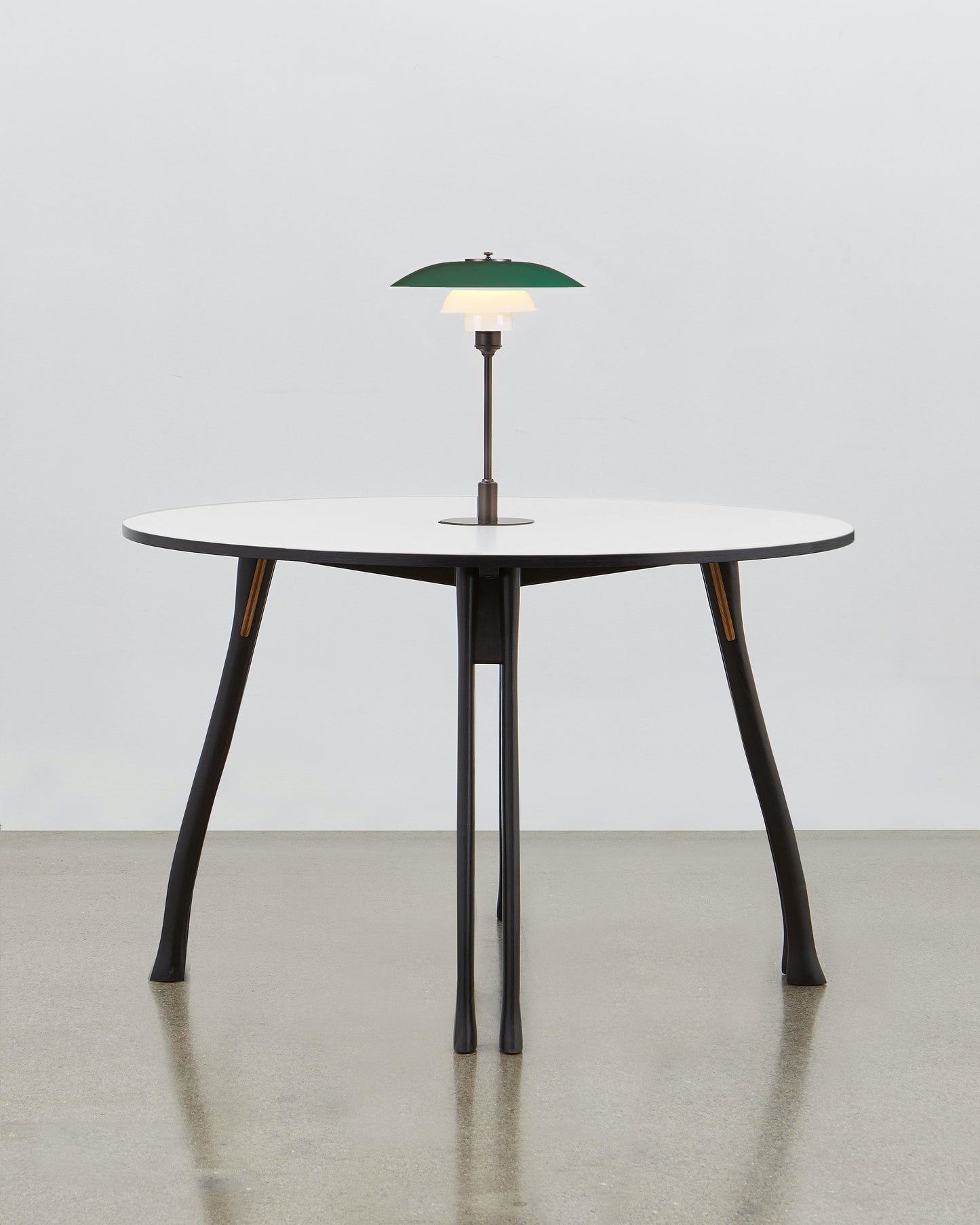 PH Axe Table
