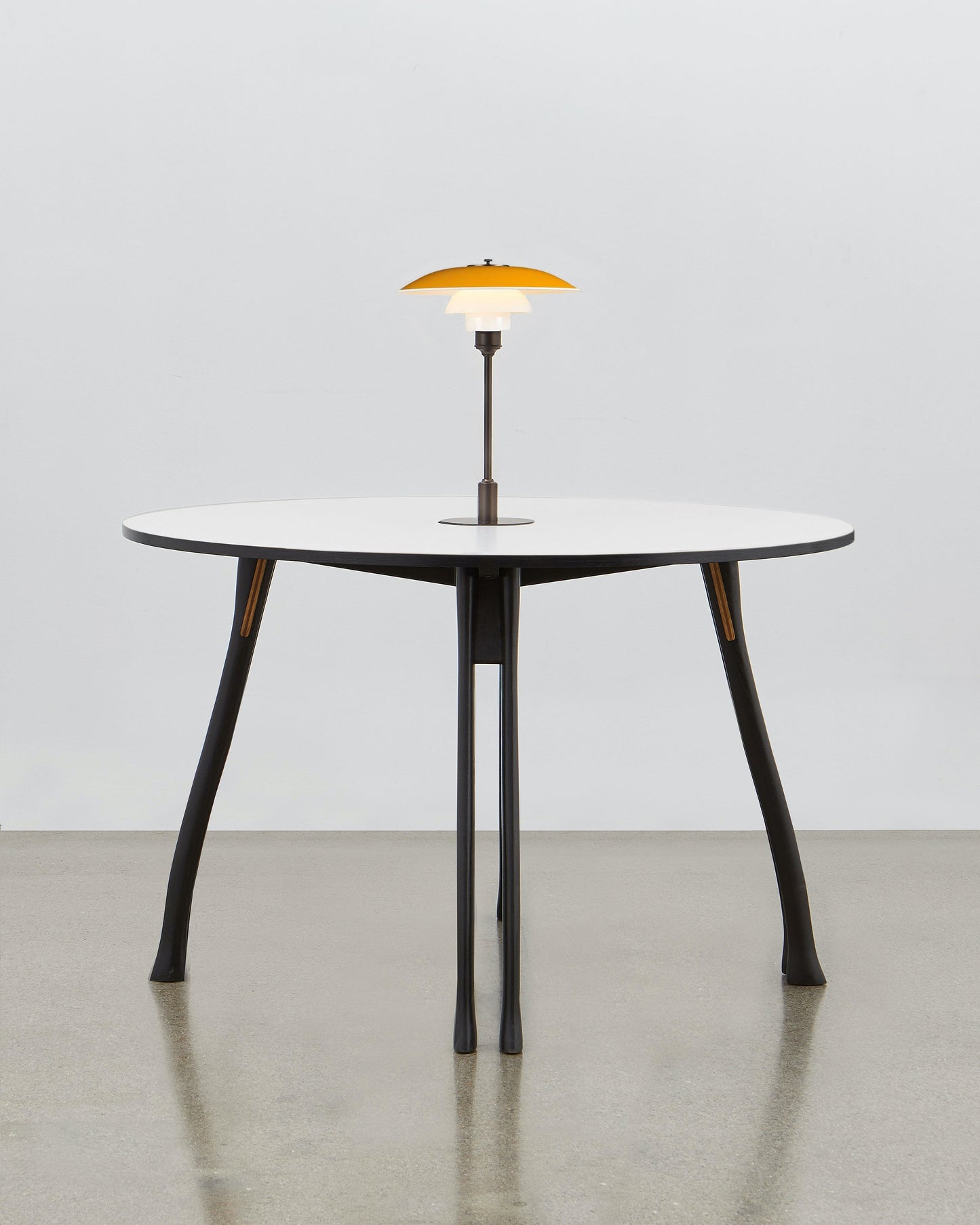 PH Axe Table