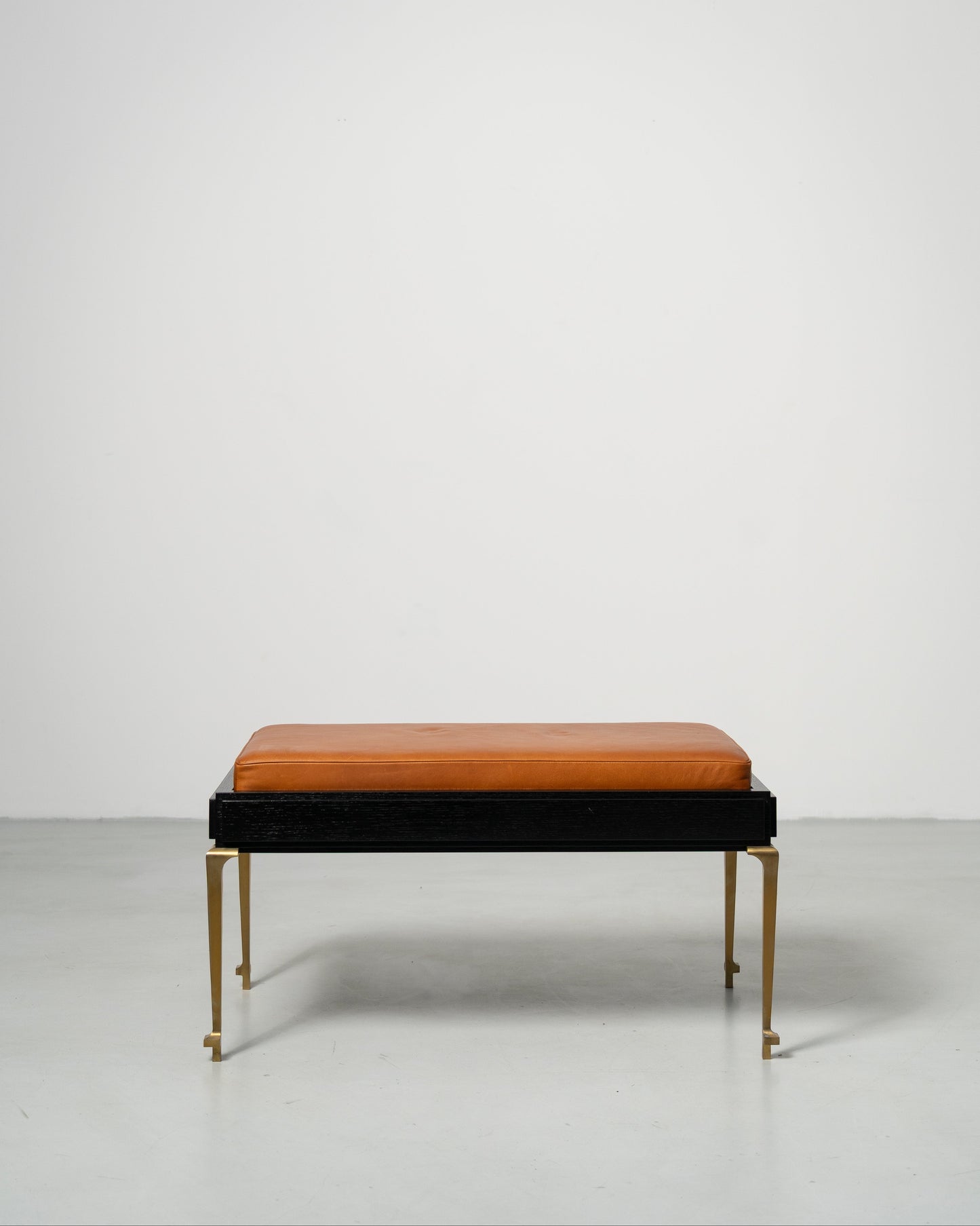PH Bench by Poul Henningsen, Danish design classic (1930s) Bench with brown leather seat and black frame with brass legs