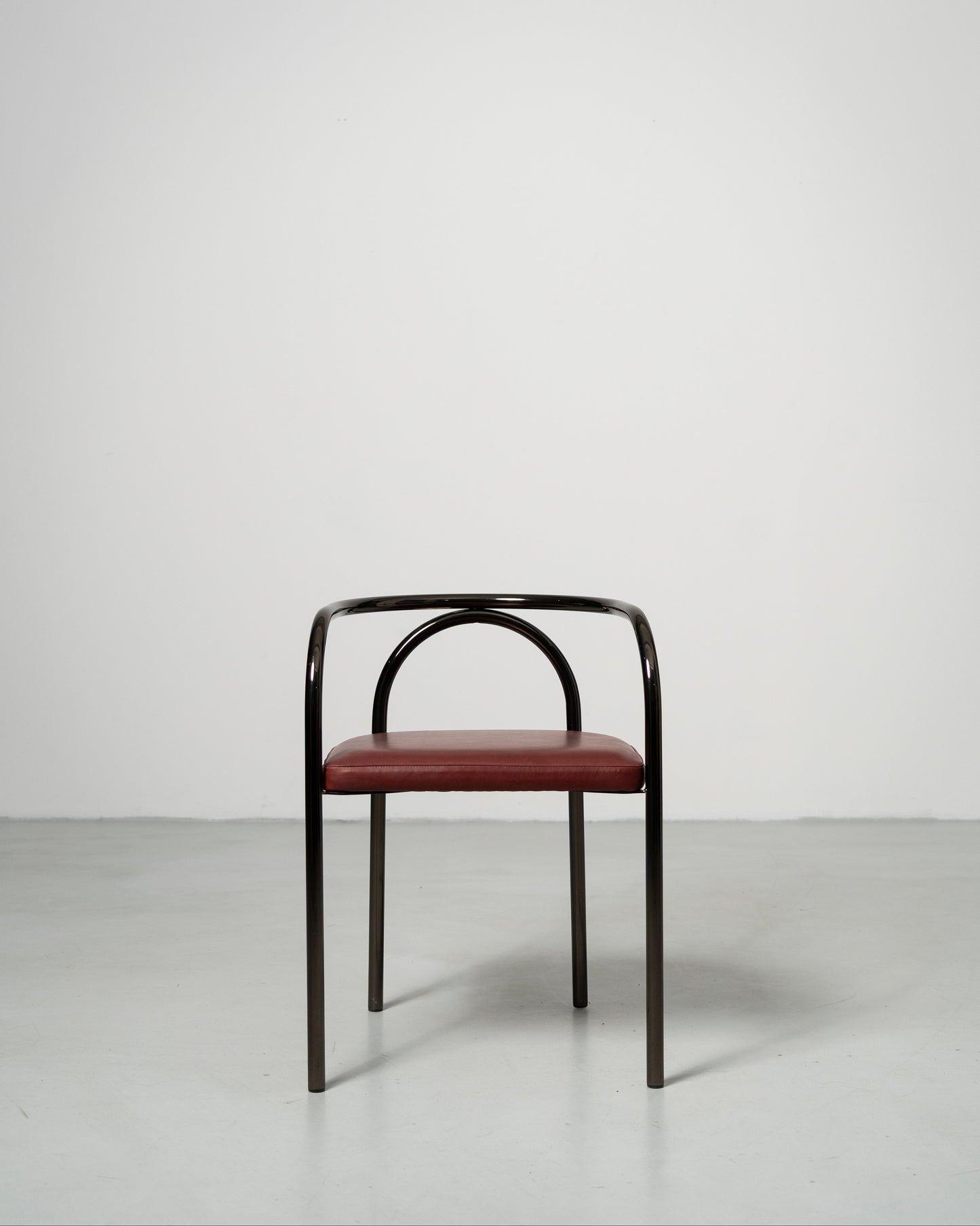 PH Chair by Poul Henningsen, Danish design classic (1932) Chair with black frame and red cushion