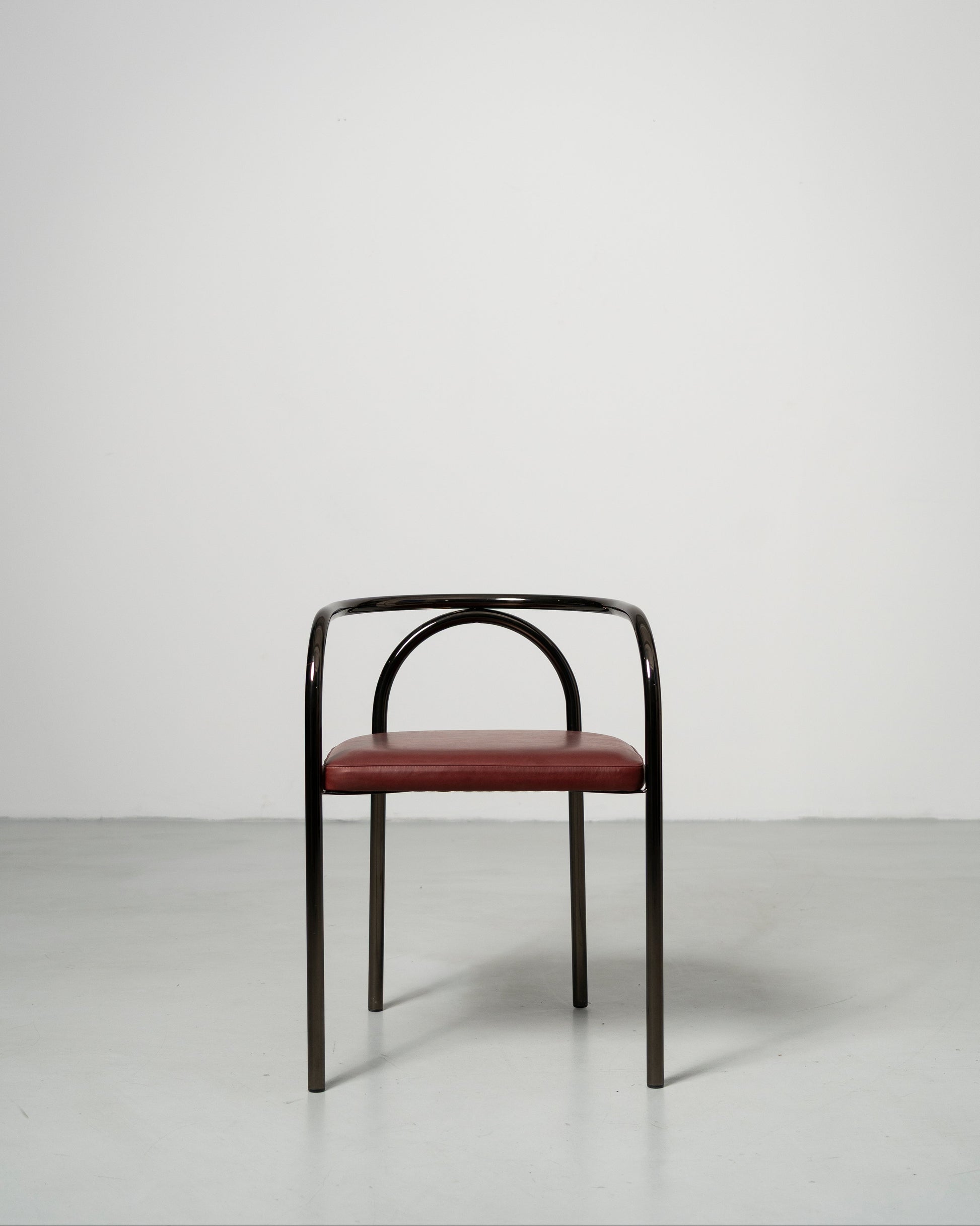 PH Chair by Poul Henningsen, Danish design classic (1932) Chair with black frame and red cushion