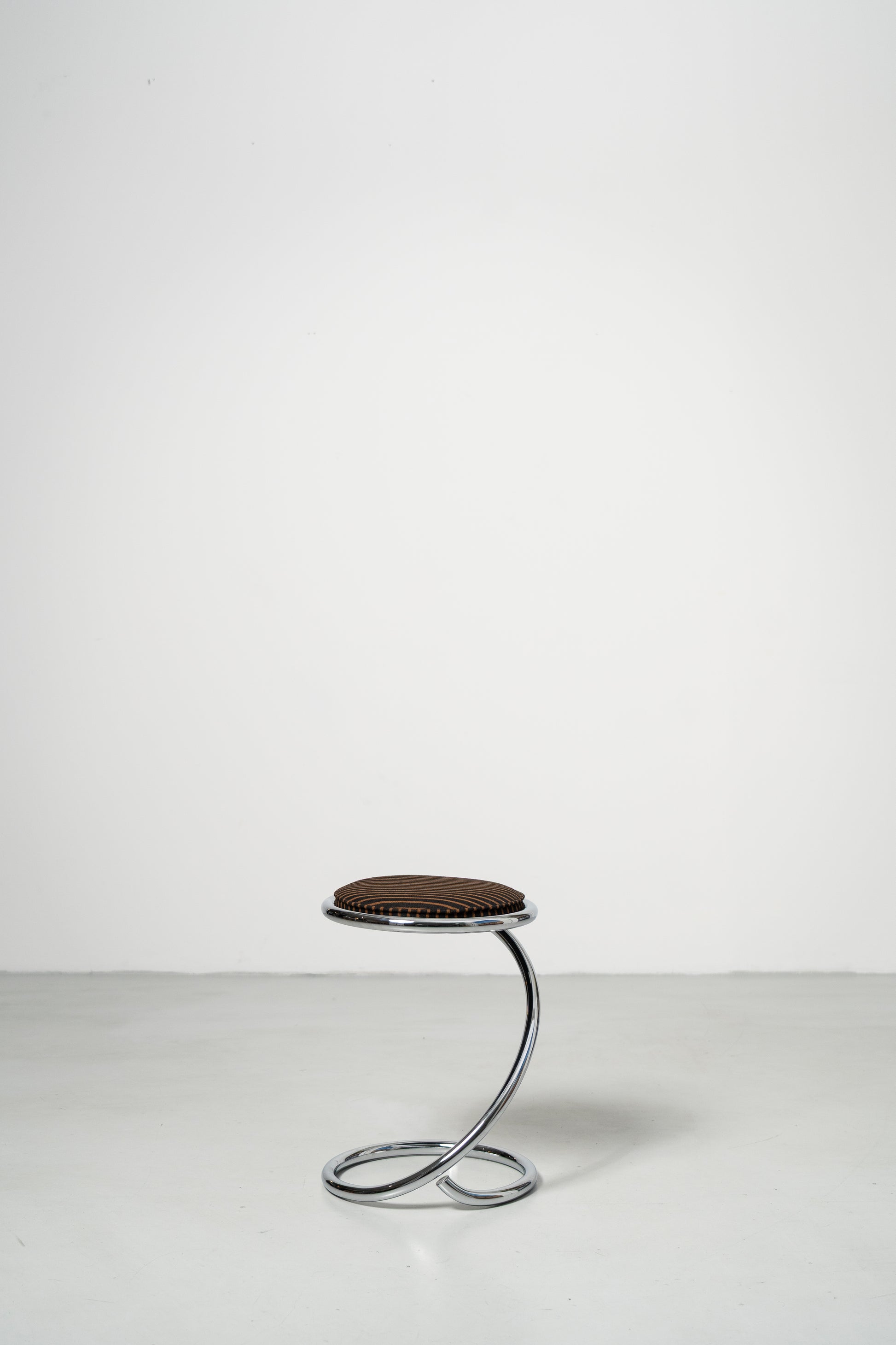 PH Snake Stool by Poul Henningsen, Danish design classic (1932)
