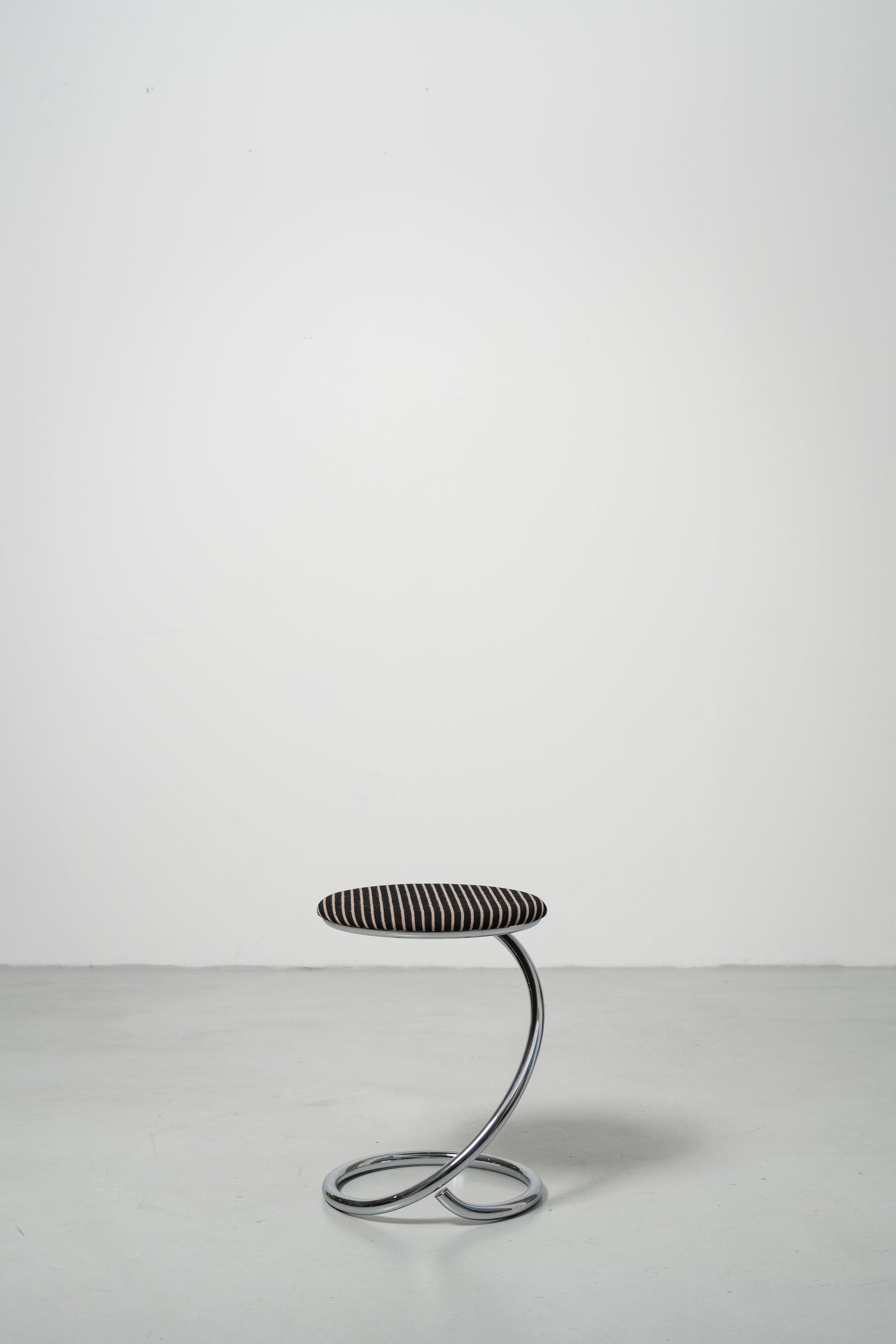 PH Snake Stool by Poul Henningsen, Danish design classic (1932)
