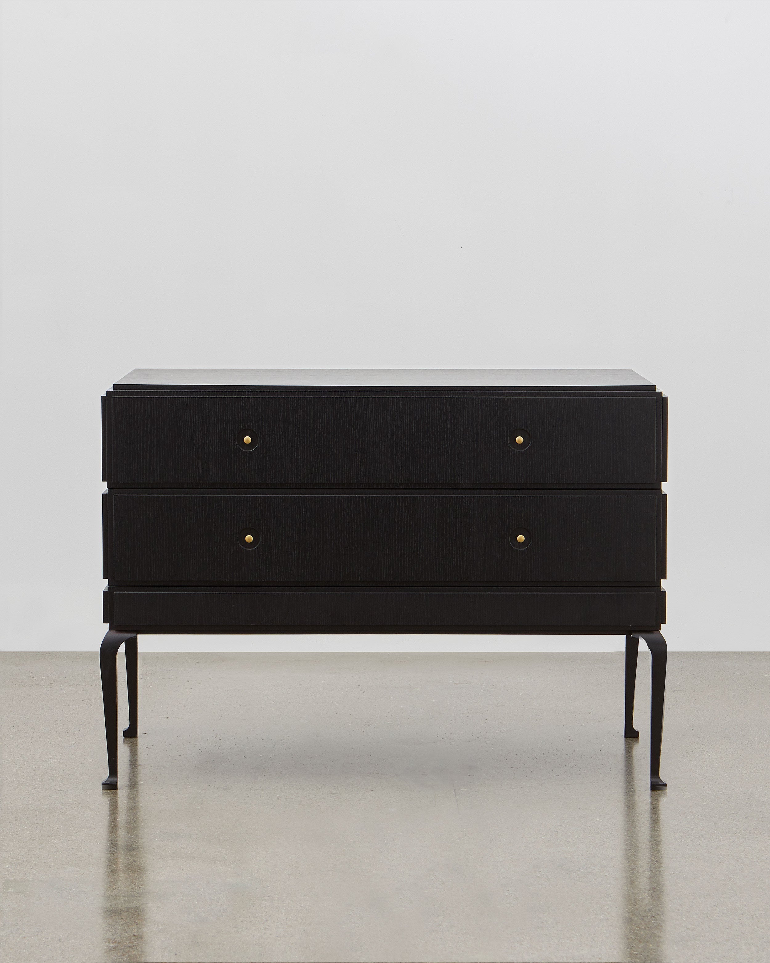 PH Grand Chest of Drawers by Poul Henningsen, Danish design classic (1930s) black oak with wooden legs and brass handles with two drawers 
