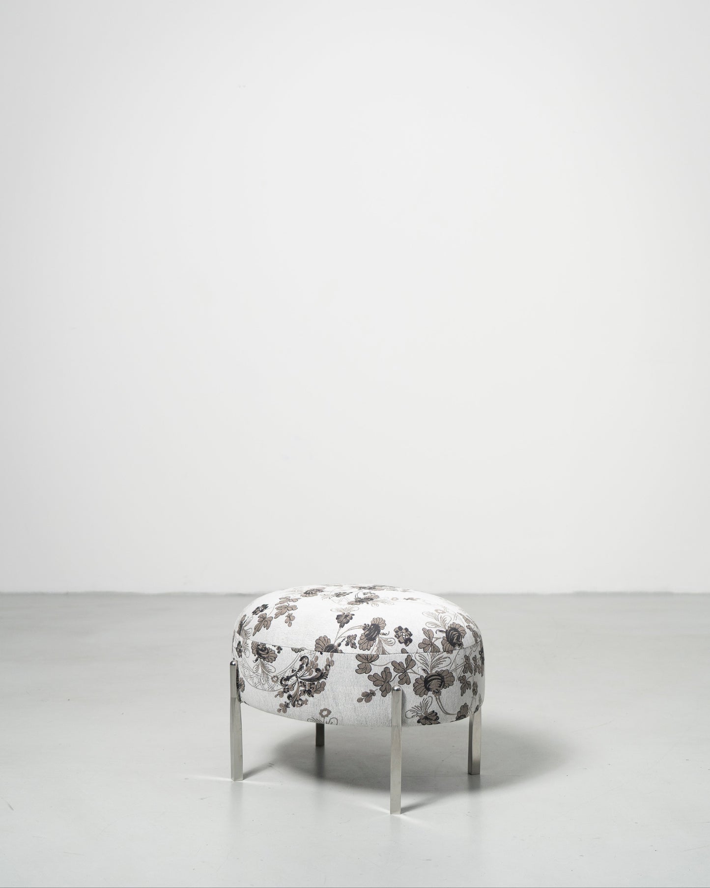 Sophisticate Stool