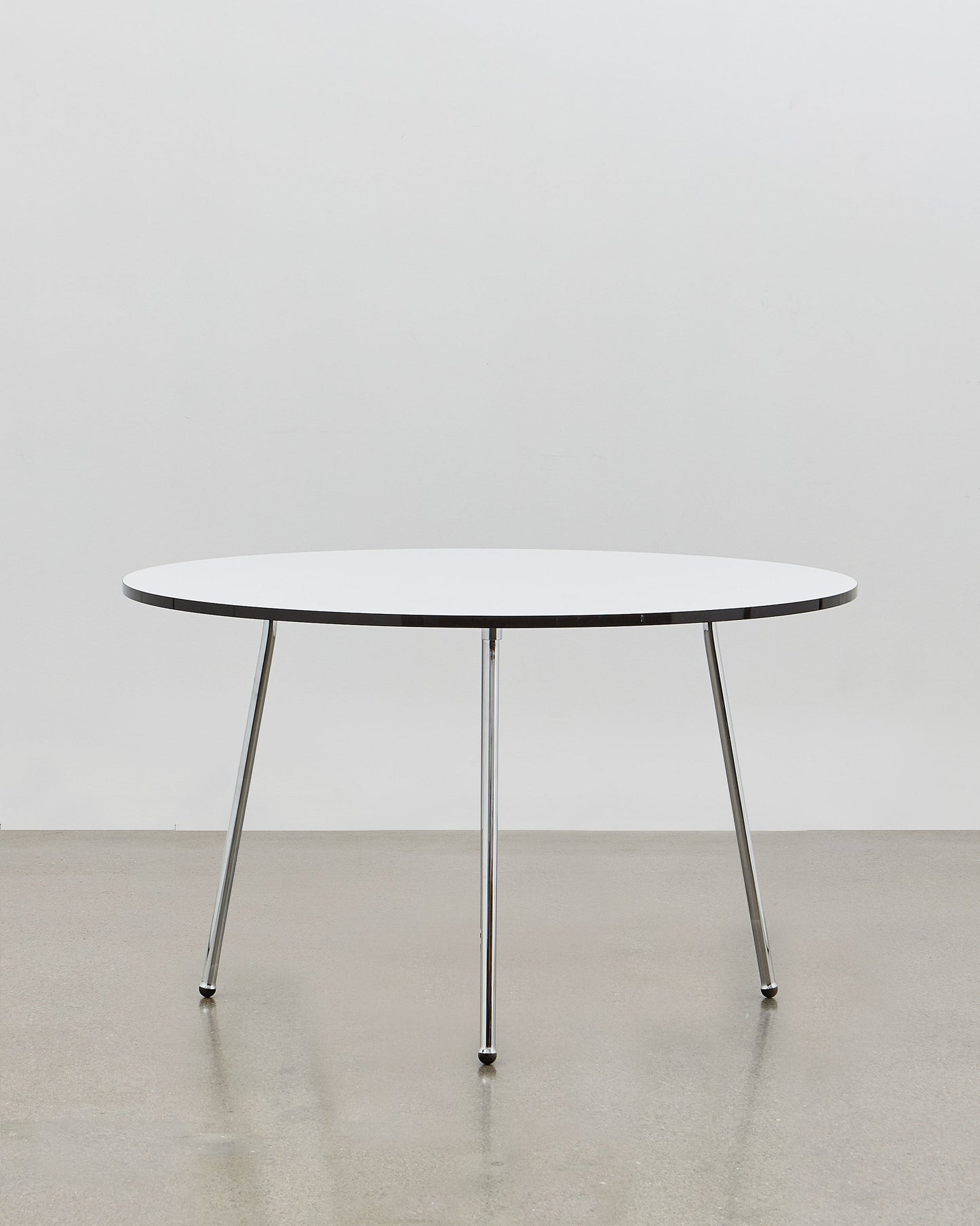 PH Dining Table by Poul Henningsen, Danish design classic (1937)
