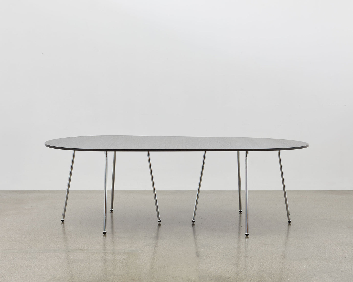 PH Dining Table by Poul Henningsen, Danish design classic (1937)