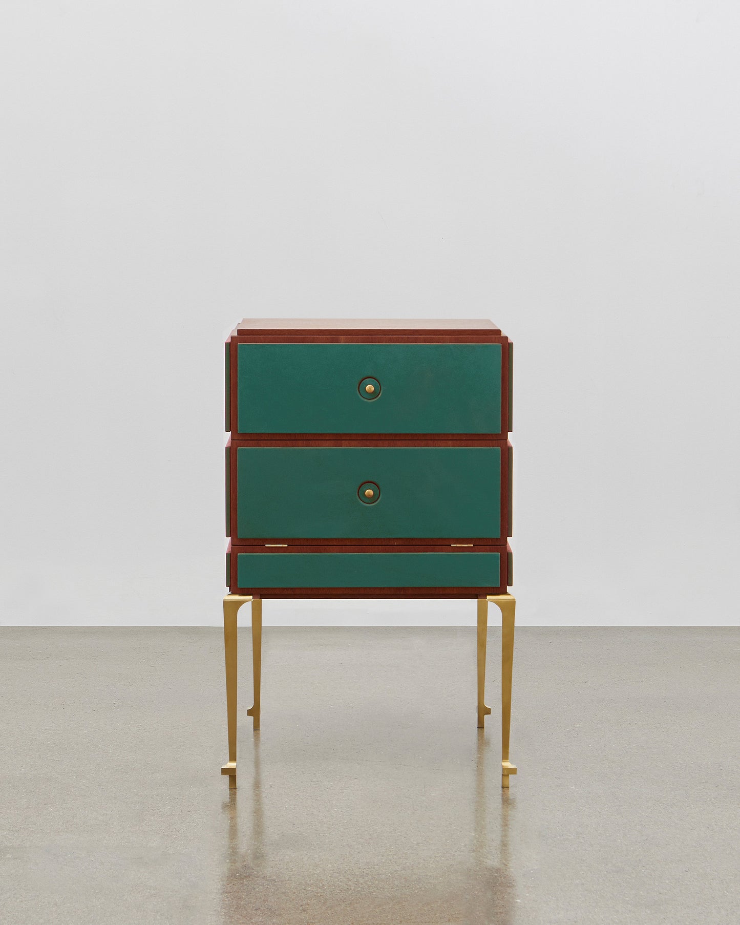 PH Small Drawer Chest by Poul Henningsen, Danish design classic (1930s) A small mahogany wooden drawer chest with brass legs and green leather panels