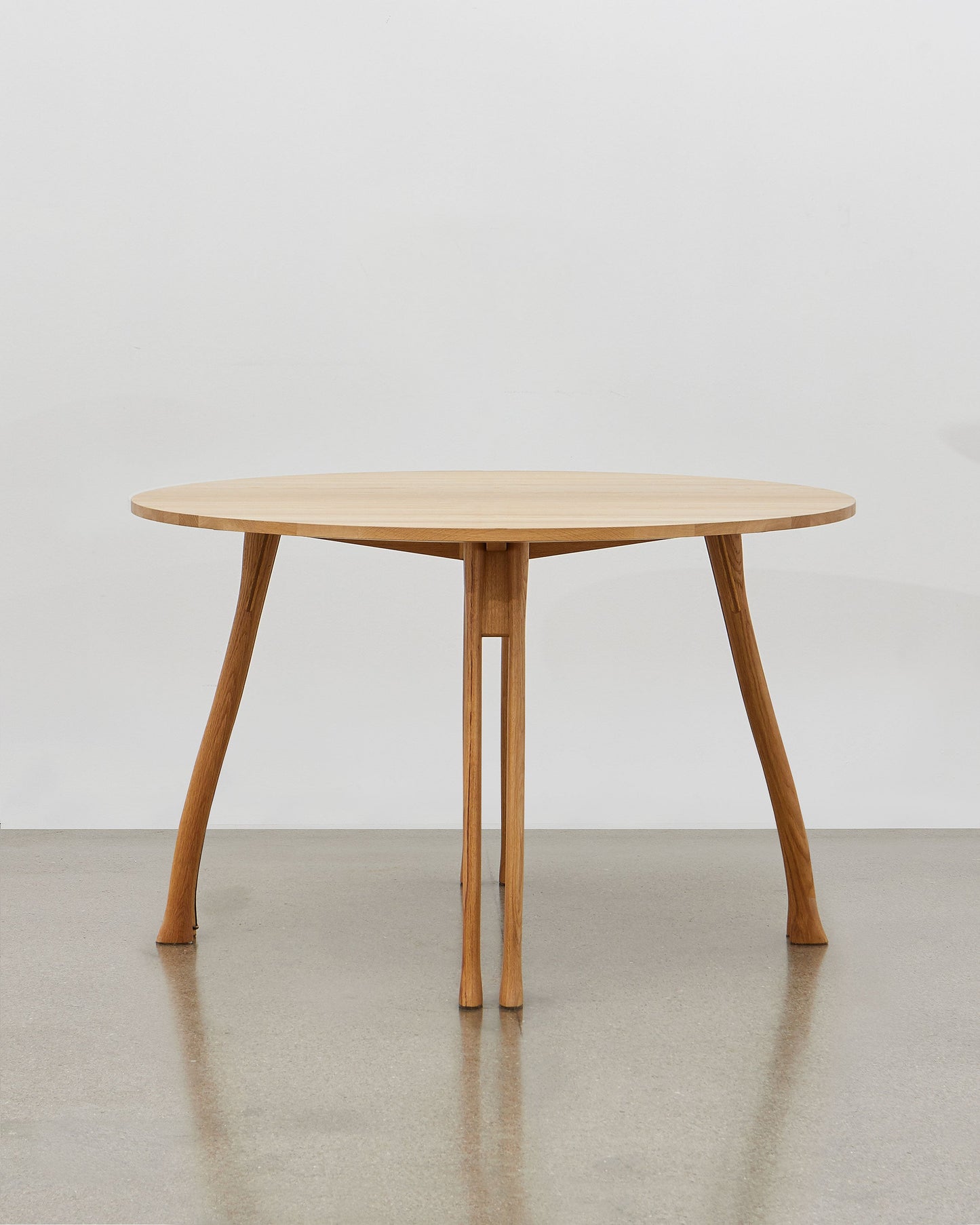 PH Axe Table by Poul Henningsen, Danish design classic (1954) Natural oak wood 