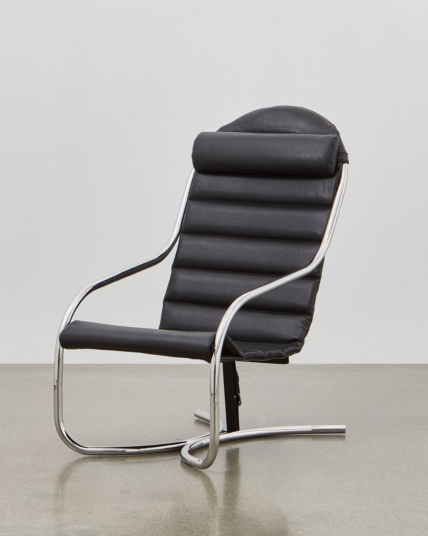 PH Lounge Chair